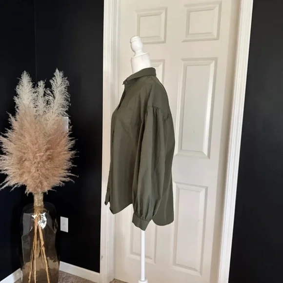 Rails Janae Shirt in Olive Smoke Green 
size Small - Picture 5 of 12